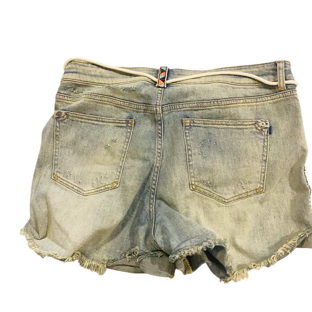 Anthropologie Pilcro High-Rise Embroidered Denim Shorts Rope Belt - Picture 6 of 11